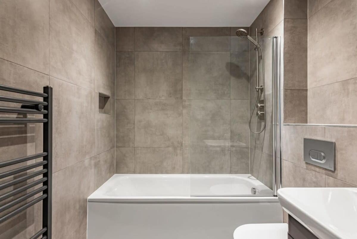 Stayzeni, Ouse Court York Smart 2 Bed Apartment المظهر الخارجي الصورة